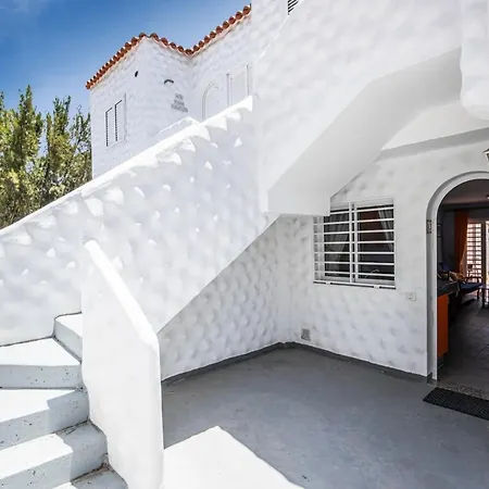 Near The With A Huge Terrace, Patio, Wifi And Parking *