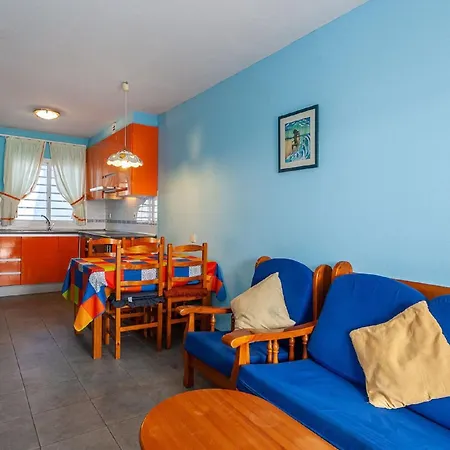 Near The With A Huge Terrace, Patio, Wifi And Parking Daire