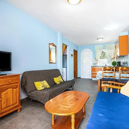 Near The With A Huge Terrace, Patio, Wifi And Parking Apartment *